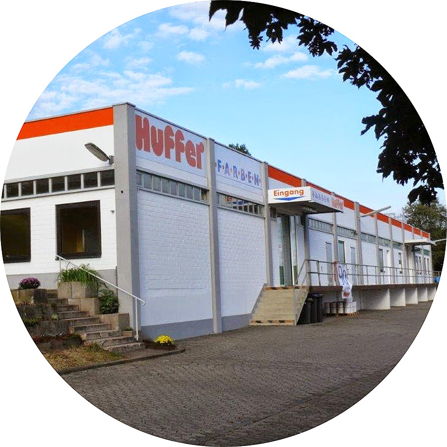 Huffer Farben GmbH • Kreative Wandgestaltung mit Designtapeten im Saarland.